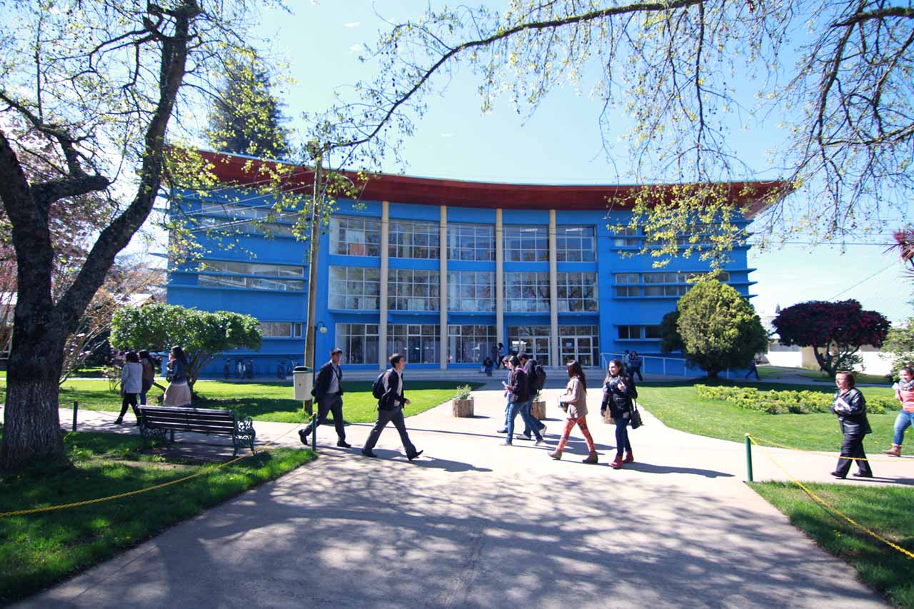 UNACH - Universidad Adventista de Chile